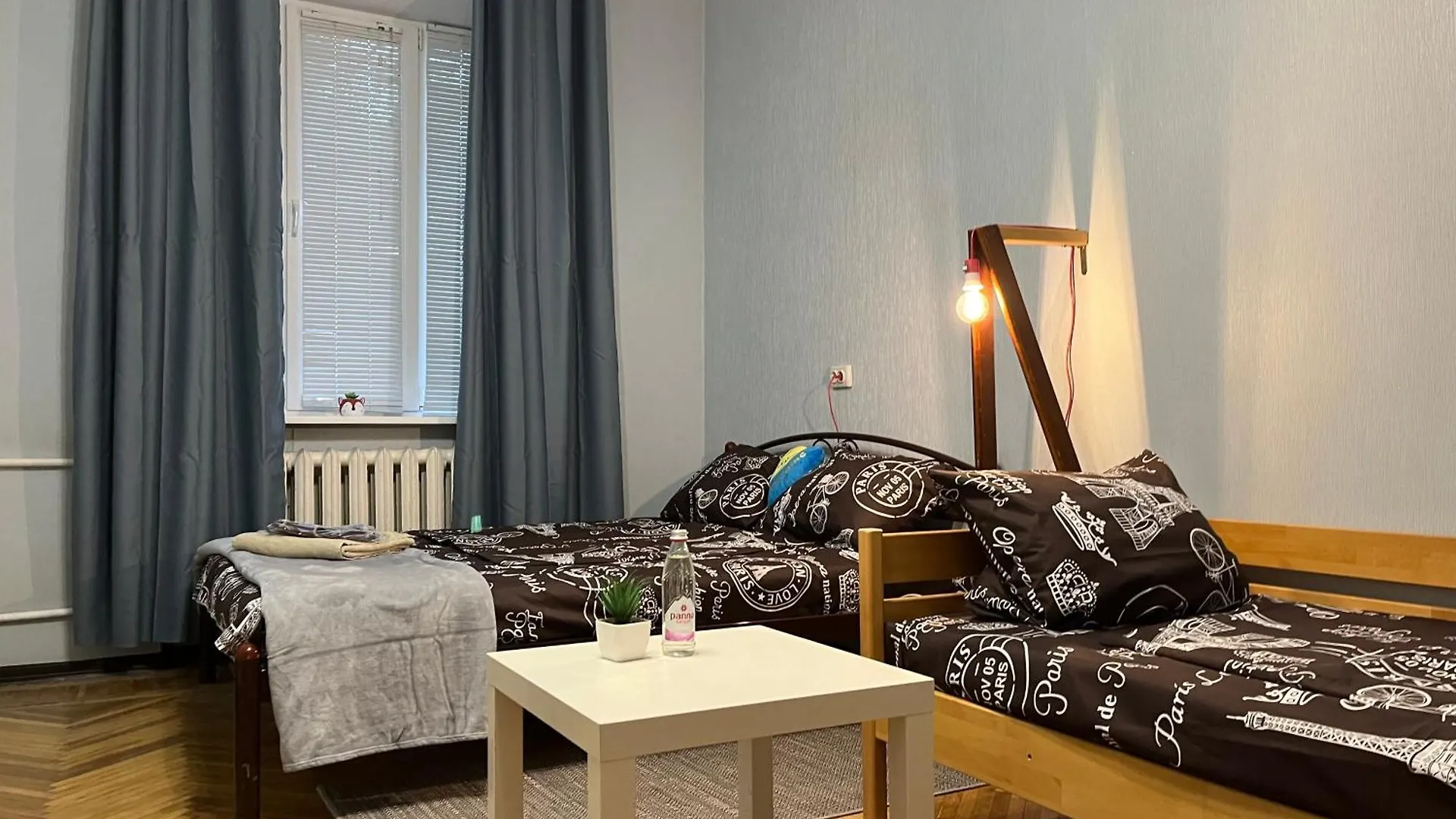 Ararat-Klovskaya Hostel-Apartments Kiev