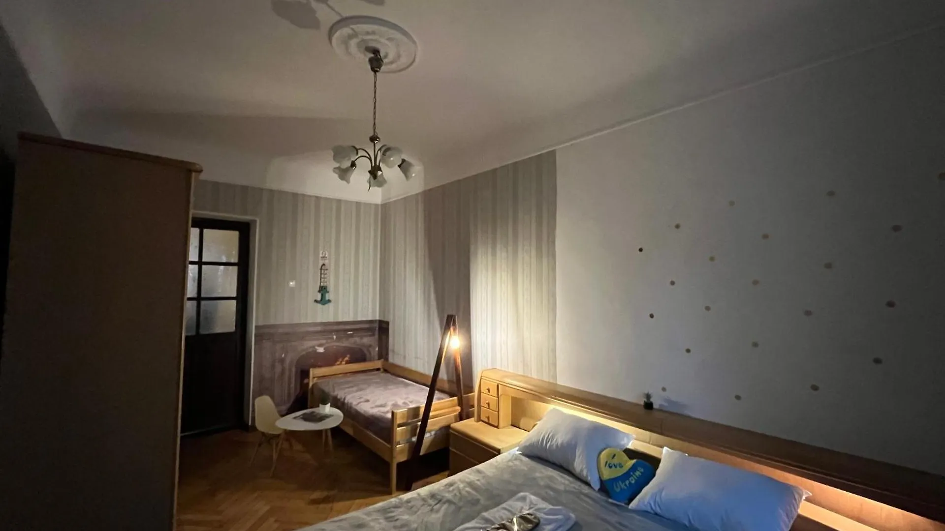 Ararat-Klovskaya Hostel-Apartments Kiev